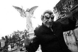 Transilvanians - Dracula